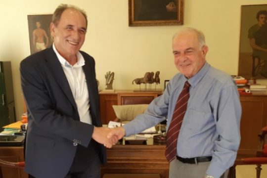 Υπόμνημα στον υπουργό για τα θέματα του Δήμου Ηρακλείου