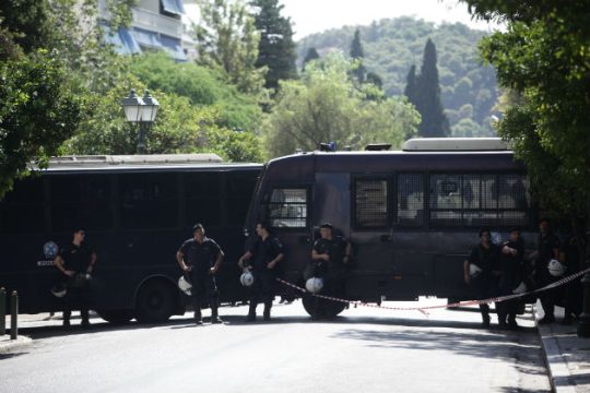 Πορεία διαμαρτυρίας μηχανικών στο Μαξίμου