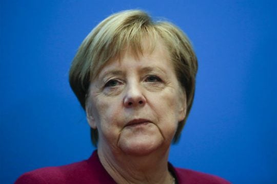 Der Spiegel: Η Μέρκελ επιτέλους το κατάλαβε