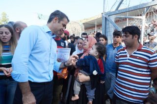 Επανέλαβε τη σκληρή γραμμή της Ν.Δ. για το προσφυγικό