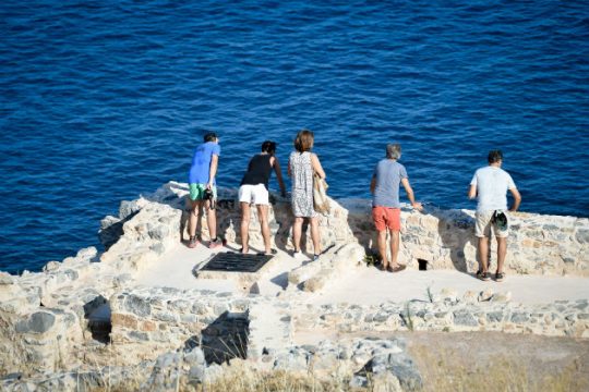 Τοπικές βροχές μετά το μεσημέρι