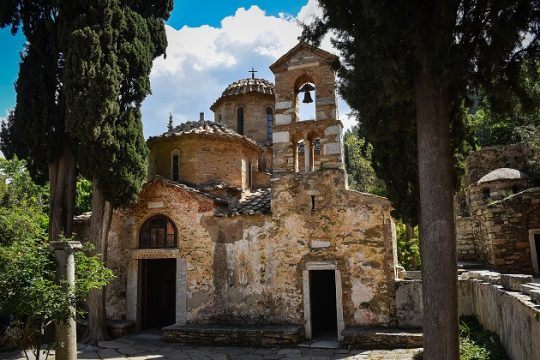 Μονή Καισαριανής τιμής ένεκεν