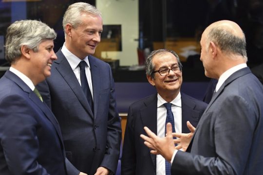 Διορία δύο εβδομάδων στην Ιταλία από το Eurogroup