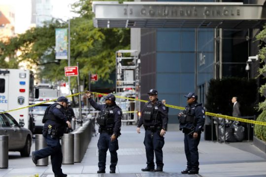 «Τρομοδέματα» με αποδέκτες Δημοκρατικούς και CNN