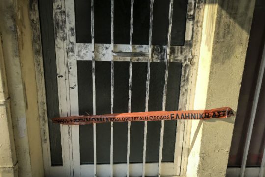 Στη φυλακή ο αστυνομικός, ελεύθεροι οι Πακιστανοί