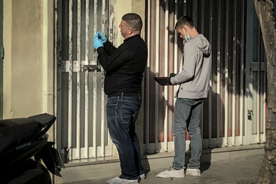 Συνελήφθη για ληστεία ο δαρμένος αστυνομικός