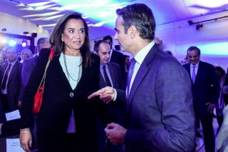 Αδελφικό «άδειασμα»