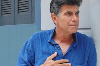 «Με την αυτοκριτική κατανοούμε και τι σημαίνει φιλότιμο»