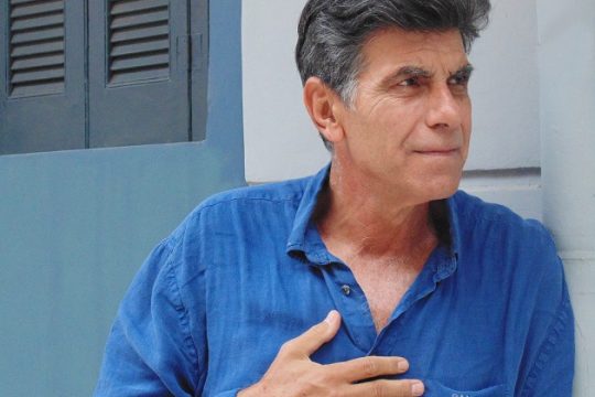 «Με την αυτοκριτική κατανοούμε και τι σημαίνει φιλότιμο»