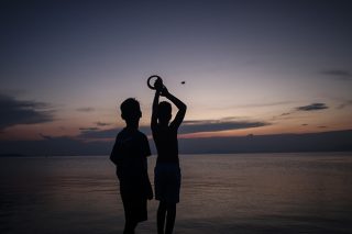 Παιχνίδια και παίγνια με ή χωρίς θεωρία