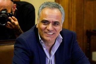 «Η βελόνα στη Ν.Δ. έχει κολλήσει στην εποχή του Σαμαρά»