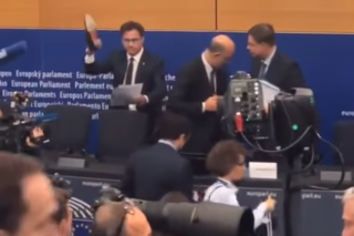 Ακροδεξιές αβρότητες!