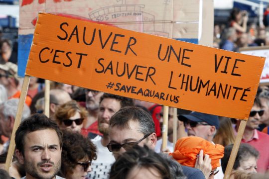 «Σώστε το Aquarius…»