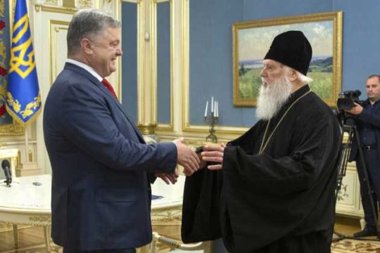 Σχίσμα Φαναρίου-Μόσχας μέσω Κιέβου