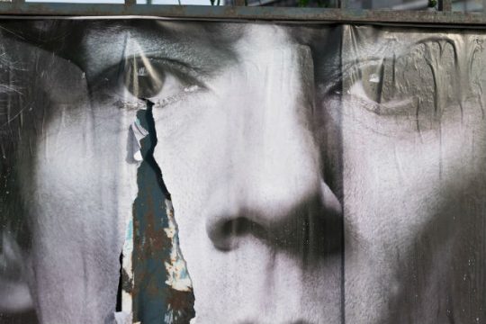 Η αθέατη πλευρά της ευαλωτότητας των προσφύγων