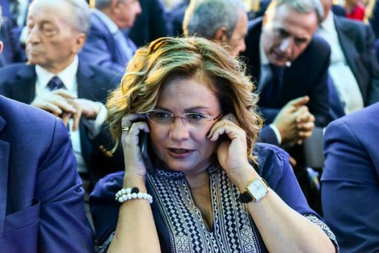Ενοχη σιωπή