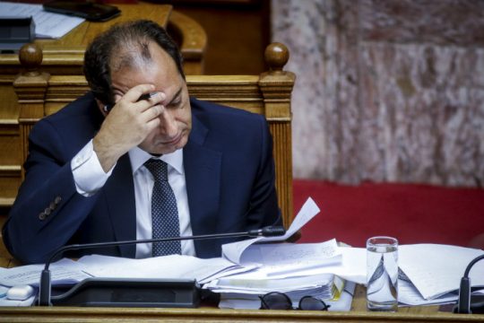 Εν μέσω αντιδράσεων και απεργιών η τροπολογία για τις συγκοινωνίες