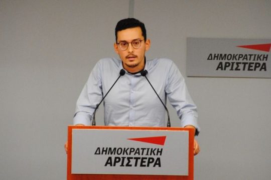 Γραμματέας ετών 28!
