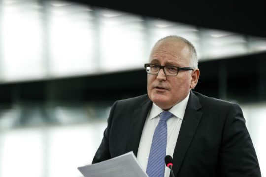 Στην κούρσα για την προεδρία της Κομισιόν ο Τίμερμανς