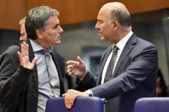Προσχέδιο προϋπολογισμού με δύο σενάρια