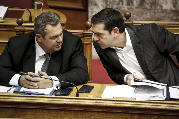 Παίζουν θέατρο Τσίπρας – Καμμένος