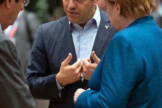 Συνάντηση με Ντράγκι για την πορεία της οικονομίας