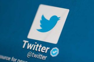 Το Τwitter «απειλεί» τους δημοσκόπους