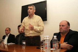 Οδύνη κι ερωτήματα στους Βουλιαράτες