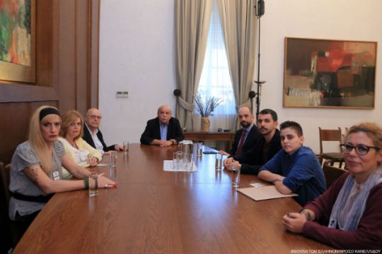 Υπόμνημα της ΛΟΑΤΚΙ κοινότητας για τον θάνατο του Κωστόπουλου