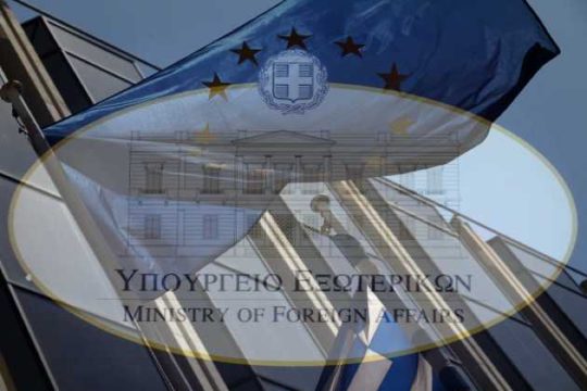 Ποιοι μιλούν για μυστικά κονδύλια