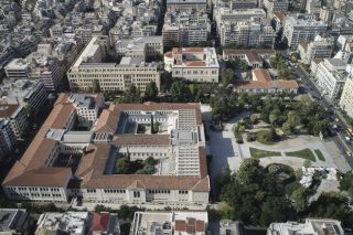 Εδώ Πολυτεχνείο, εκεί Πολυτεχνείο…