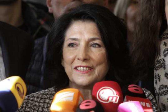 Το χρίσμα στην… αναλώσιμη Σαλομέ Ζουραμπισβίλι