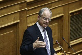 «Χρειάζεται τολμηρή και ευρεία συνταγματική αναθεώρηση»