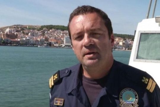 Το υπ. Ναυτιλίας στηρίζει τα παιδιά του Κυριάκου Παπαδόπουλου