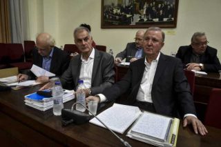 «Καταπέλτης» το πόρισμα ΣΥΡΙΖΑ-ΑΝ.ΕΛΛ. για τα φάρμακα