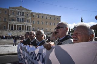 Στον δρόμο για τα αναδρομικά οι συνταξιούχοι