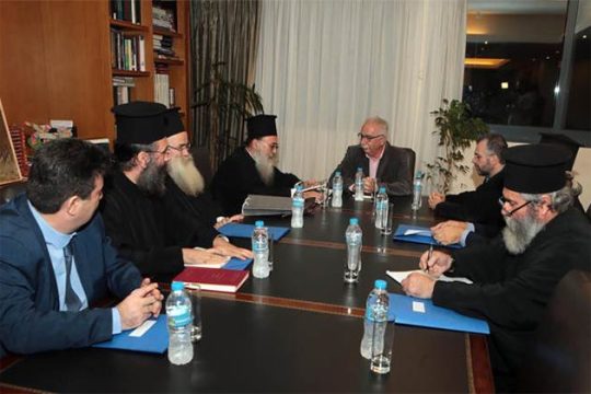 Διαφωνούν αλλά συζητούν