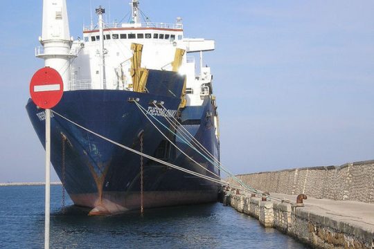 Σοβαρές δυσλειτουργίες τα Σαββατοκύριακα στα περιφερειακά λιμάνια