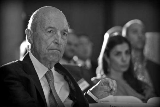 Εξουσία, δημοκρατία, δικαιοσύνη