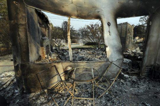Ανείπωτη τραγωδία στη φλεγόμενη Καλιφόρνια