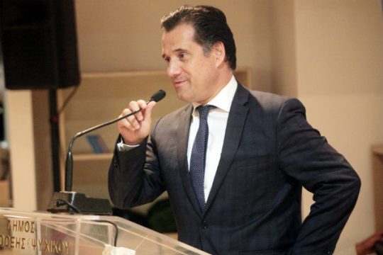 Να φτιάξει τους σοβάδες…