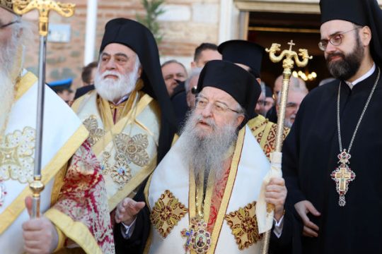 ΒΙΝΤΕΟ: Βολές Άνθιμου κατά Ιερώνυμου για συναλλαγή με τον Τσίπρα