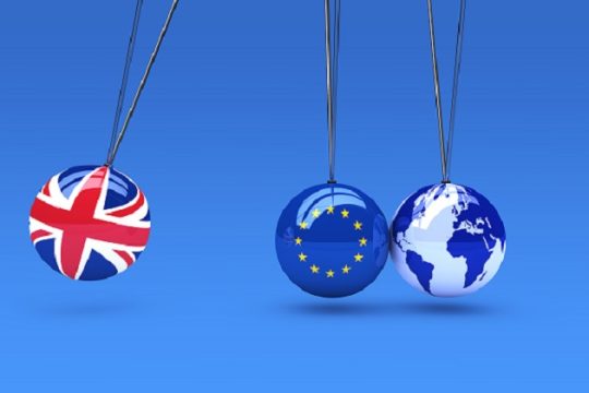 Εκλογές και νέο δημοψήφισμα αν το Brexit καταψηφιστεί