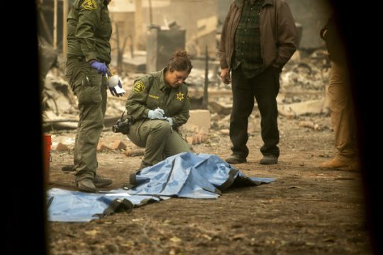 Καλιφόρνια: 60 νεκροί, περισσότεροι από 100 αγνοούμενοι