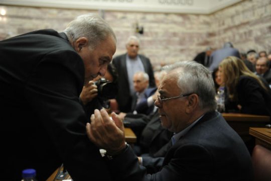 Νόμο για προστασία πρώτης κατοικίας και μετά το 2018 προανήγγειλε ο Δραγασάκης