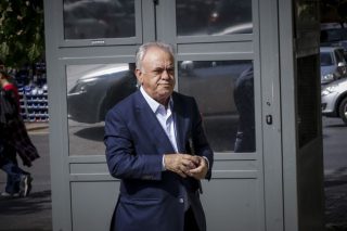 Δέσμευση για διαρκή δημόσια λογοδοσία
