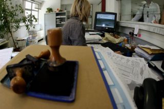 Ταλαιπωρία με οσμή ρατσισμού