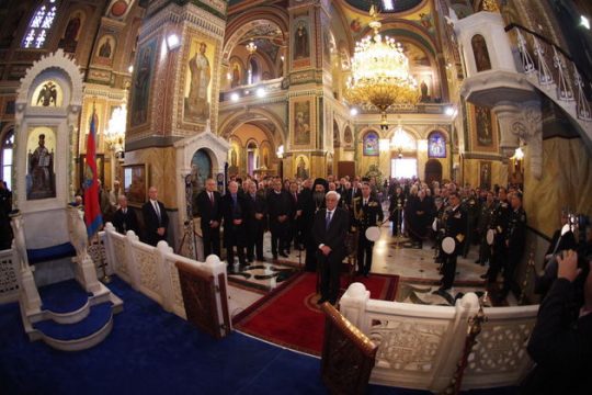 Ερήμην των παπάδων