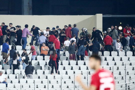 Επεισόδια και χημικά στον αγώνα Παναχαϊκής – Ολυμπιακού στην Πάτρα