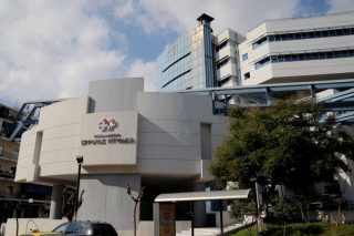 Πώς οδήγησαν στη χρεοκοπία το πιο σύγχρονο νοσοκομείο της χώρας